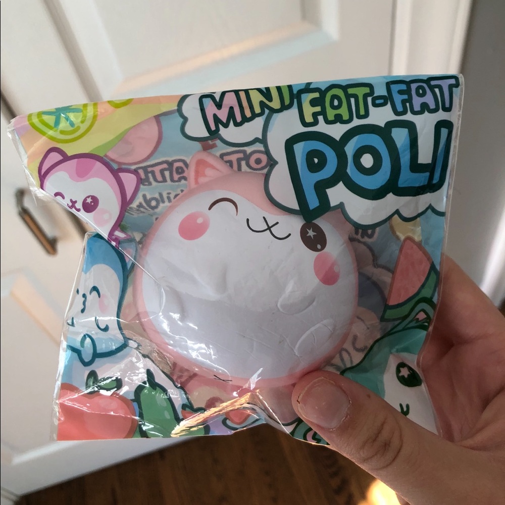 ⚡️Mini Fat Fat Poli Pink Squishy by Popular⚡️